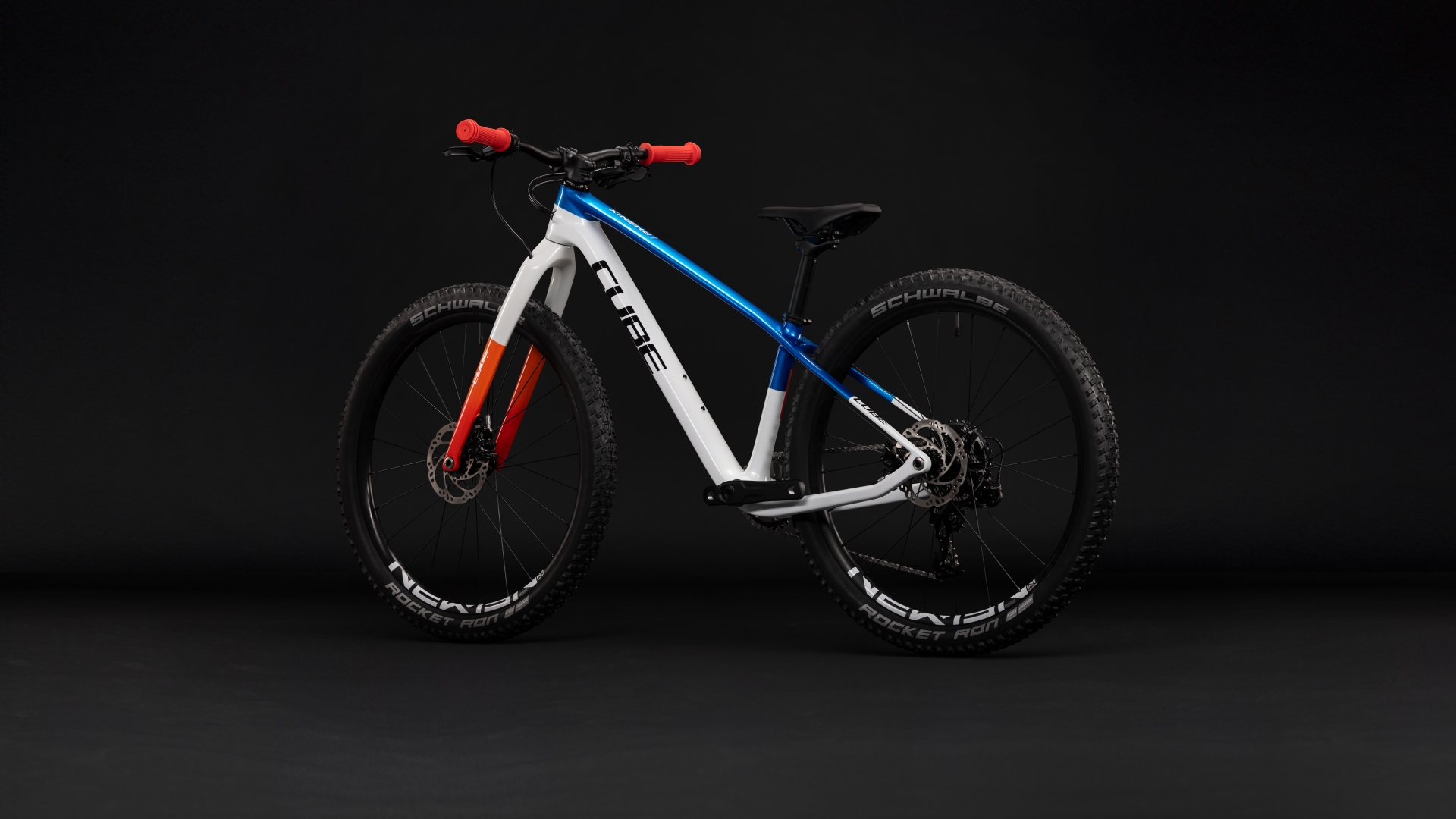 Phenix 240 C:62 SLX Teamline