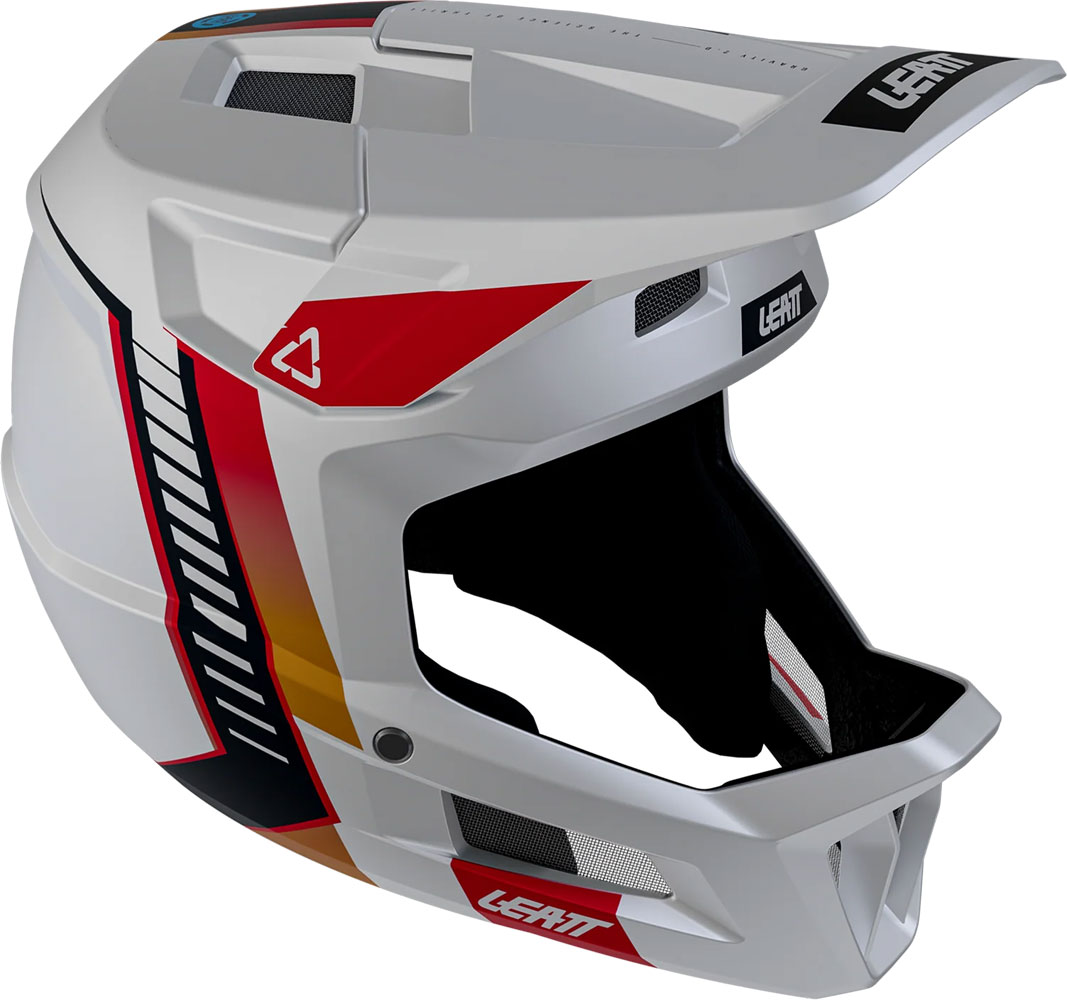 Leatt_Gravity2LE-HLT-2302-2 (1).jpg