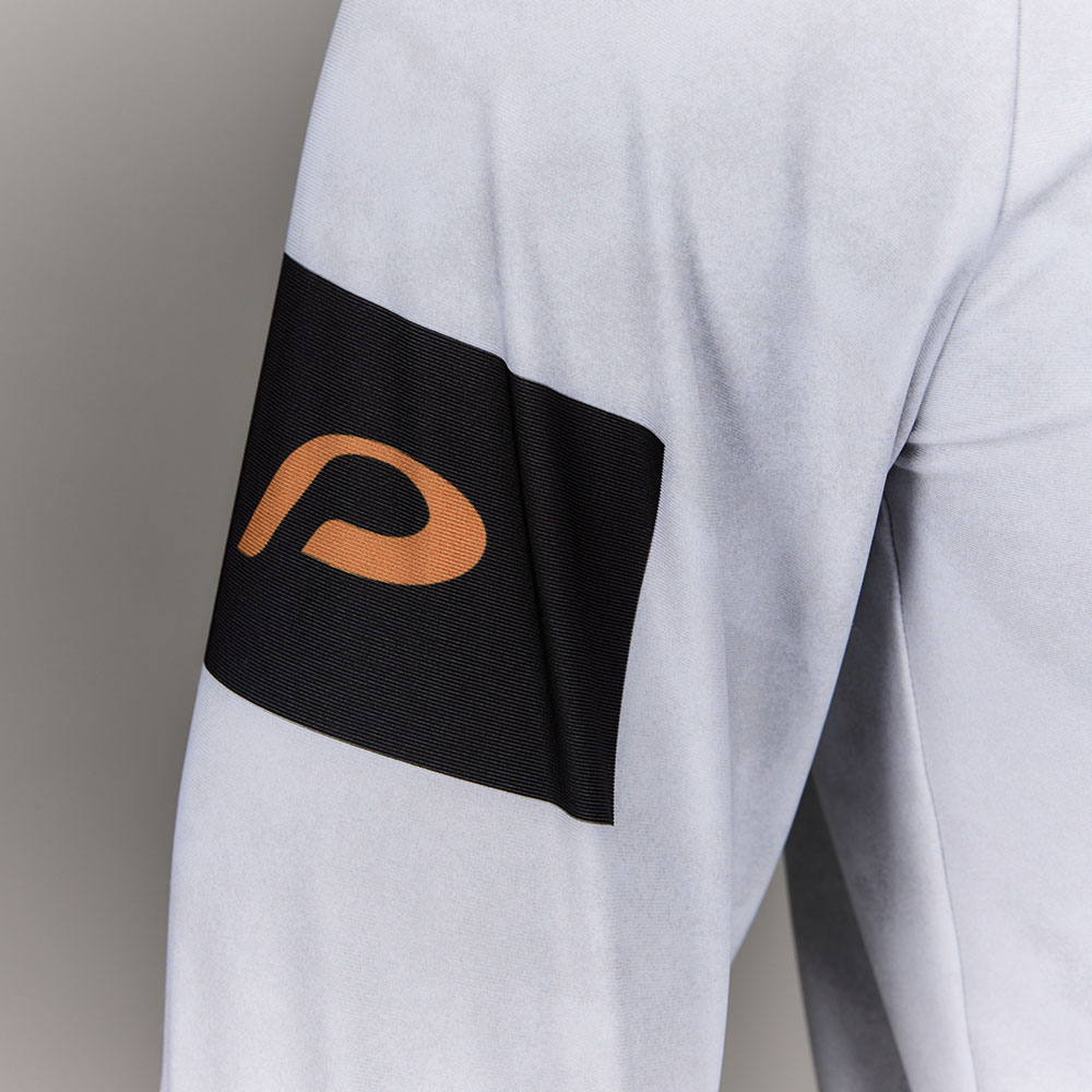 Protective_113624_Clay_Trikot_Langarm (4).jpg