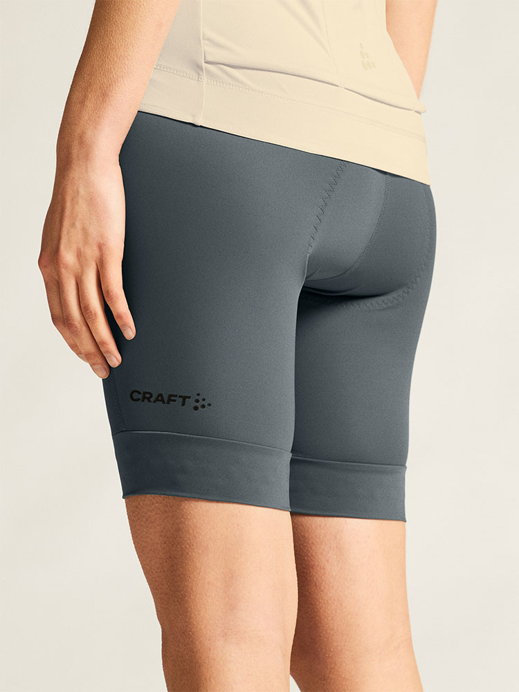 Core Endurance - Short de cyclisme pour femmes avec rembourrage