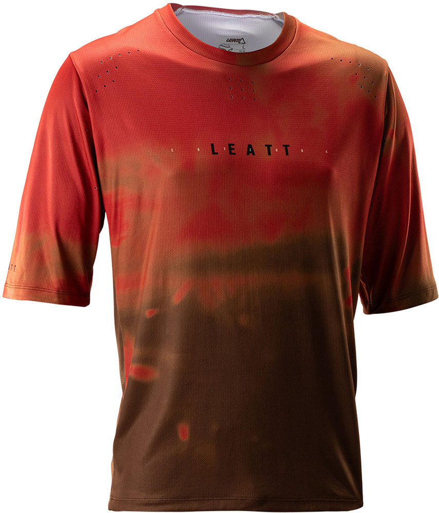 Leatt_Gravity4_LE-JER-2632_DustyRed (1).jpg