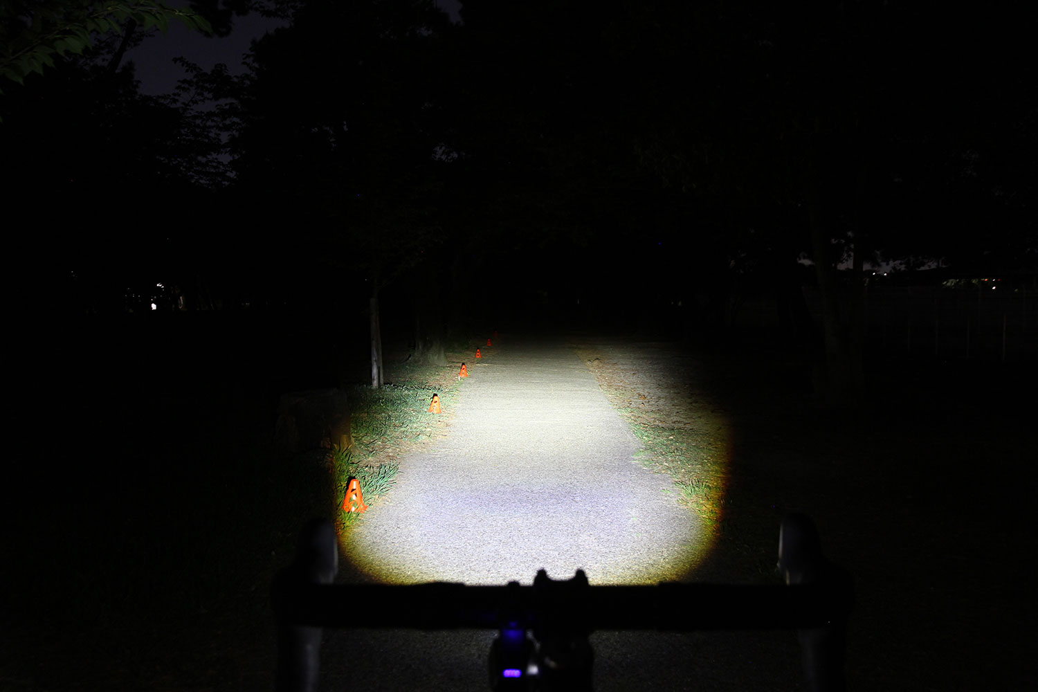 Cateye-GVOLT80.1-FA003521036-(2).jpg