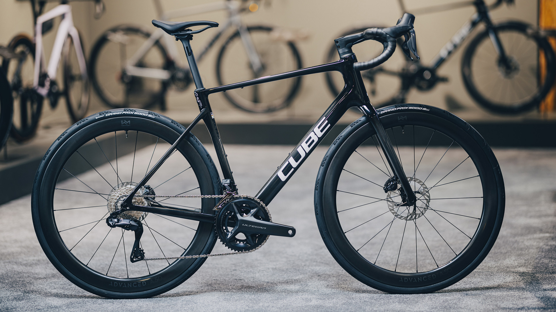 Attain C:62 SLT carbon´n´blue