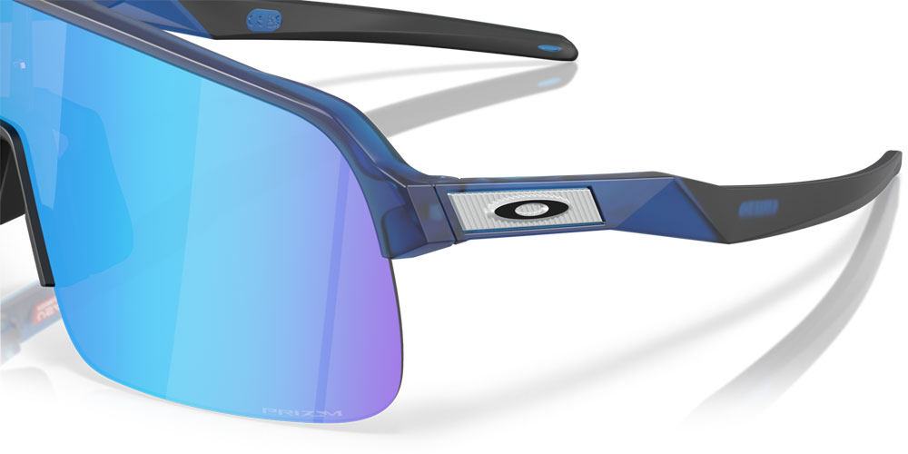 Oakley_0OO9496__949603_ (3).jpg