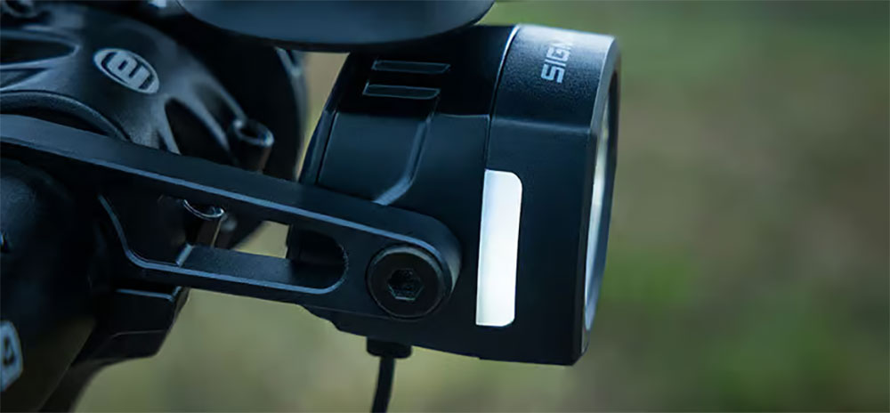 Sigma-Sport-EOX-FL-150-4016224473106-(2).jpg