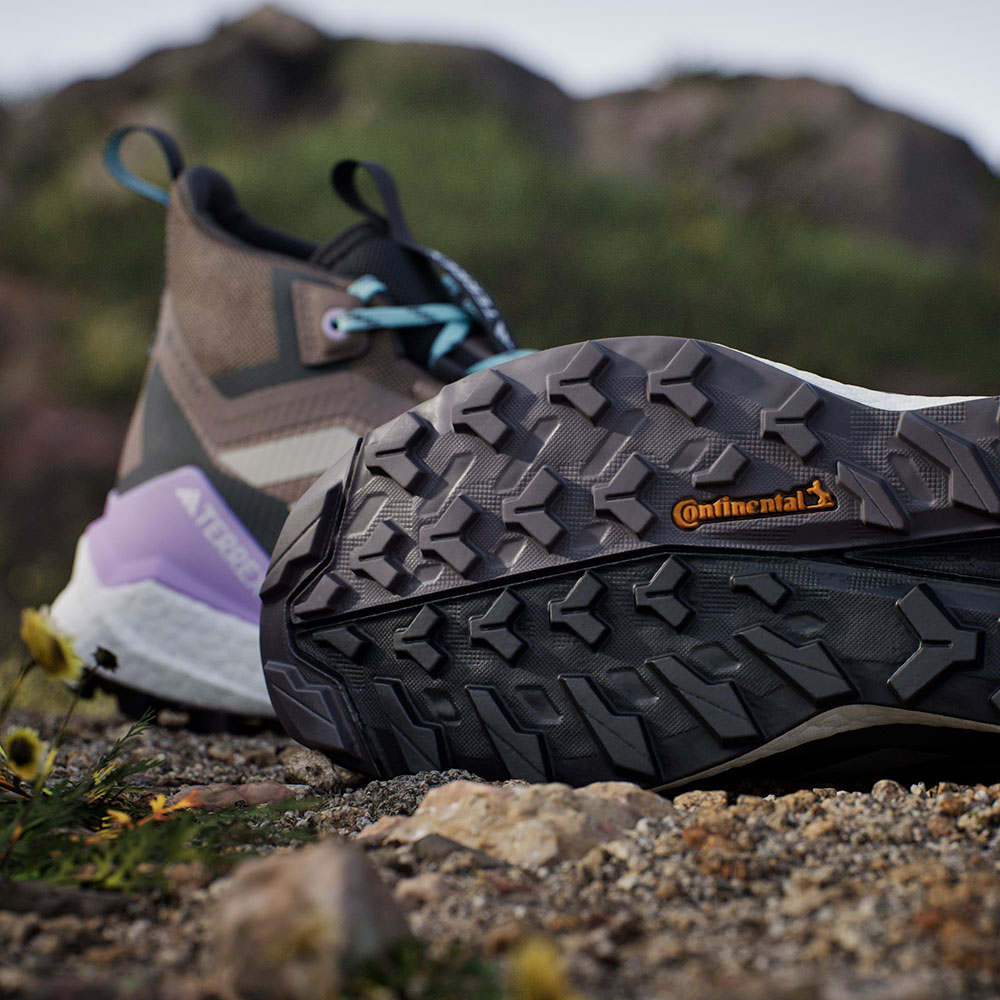 Adidas_Terrex_Free_Hiker2GTX_trabrn_wonalu_carbon (4).jpg