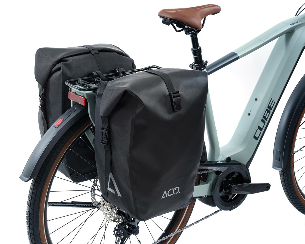 ACID-TRAVLR-PURE-Fahrradtaschen-93107_e.jpg