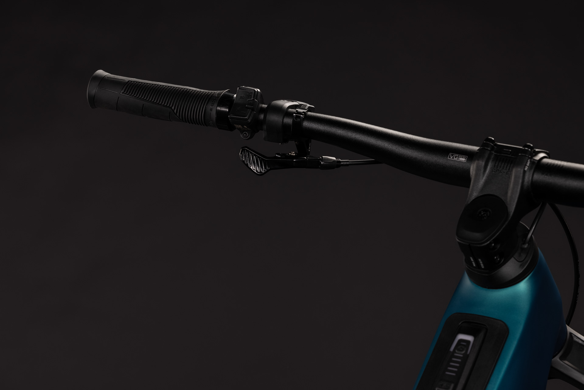 Stereo Hybrid ONE77 HPC Race 800 metallicpetrol´n´black