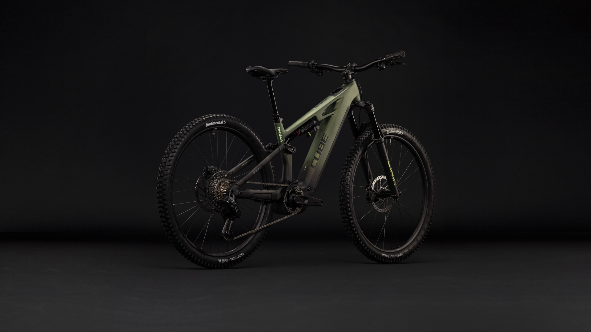 Stereo Hybrid ONE44 HPC TM 800 reedgreen´n´gills