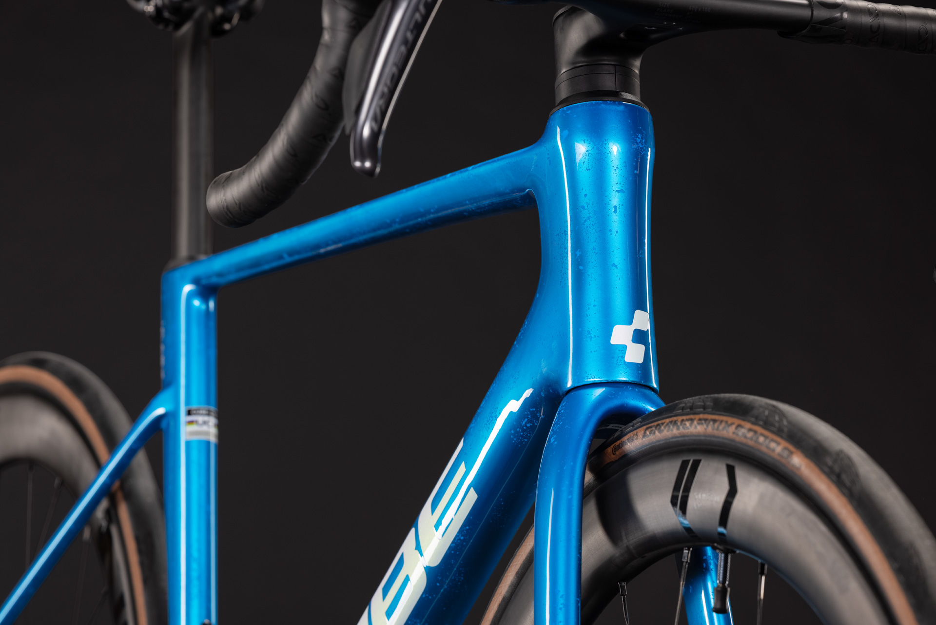 Litening AIR C:68X Race bluetwister´n´prizm