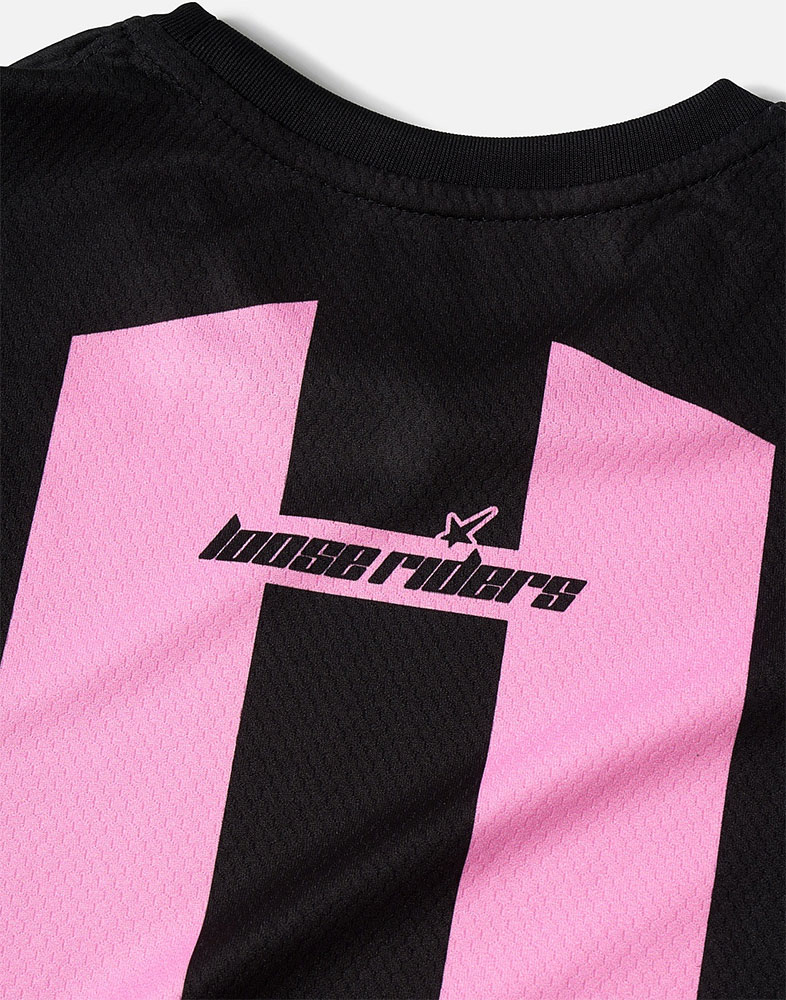 LooseRiders_LR-TMJL-2531_Derby_Pink_MTB_Langarmtrikot (1).jpg