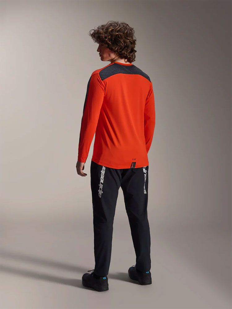 Alpinetsars_1761825_Dura_Inset_Astar_MTB_Langarmtrikot (5).jpg