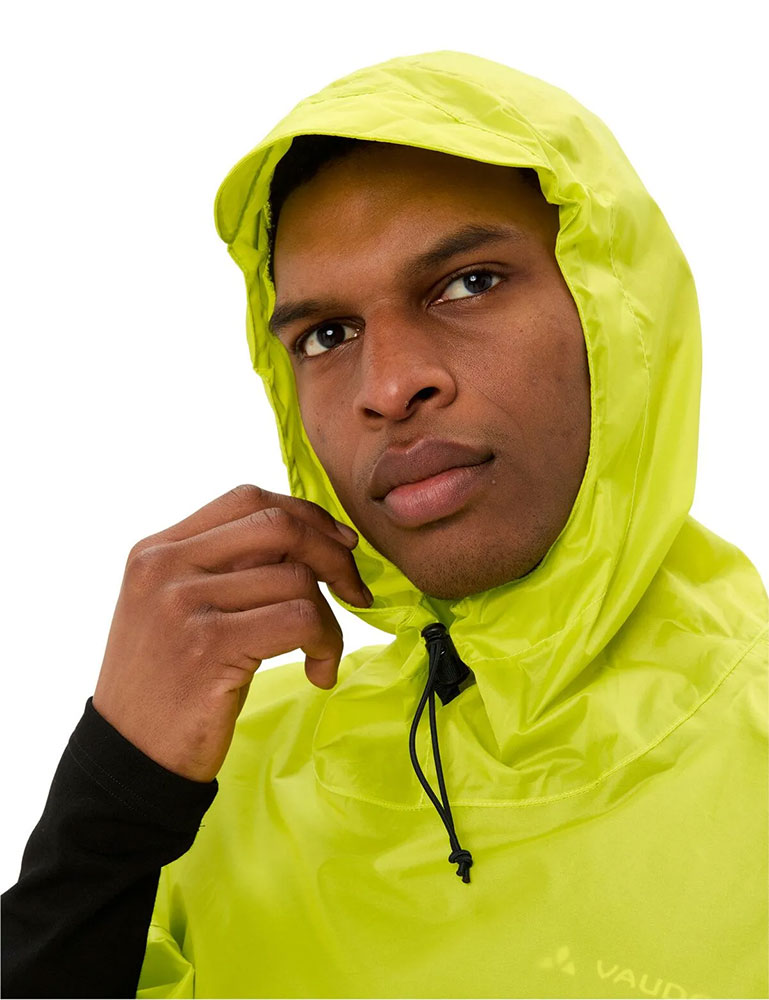 Vaude_022852955200‌_Valdipino_Poncho (1).jpg