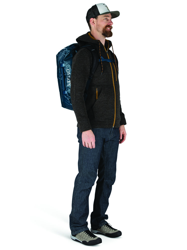 10006321-1072_TransporterDuffel40_VenturiBlue_Detail_1.jpg