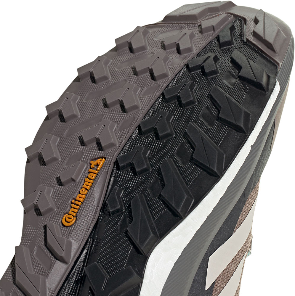 Adidas_Terrex_Free_Hiker2Low_GTX_trabrn_wonalu_carbon (14).jpg