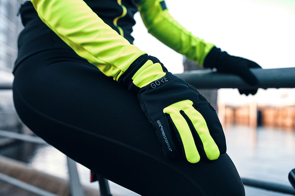 GORE_WEAR_GWS_Thermo_Handschuhe_1004919908_(2).jpg