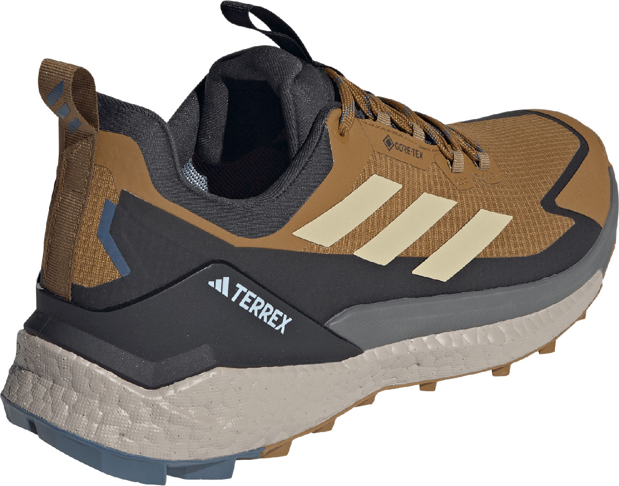 JP5611_7_FOOTWEAR_Photography_Back-Lateral-Top-View_white.jpg