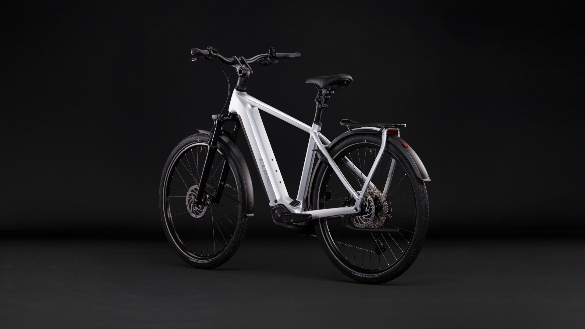 Kathmandu Hybrid ONE 800 silverstar´n´reflex