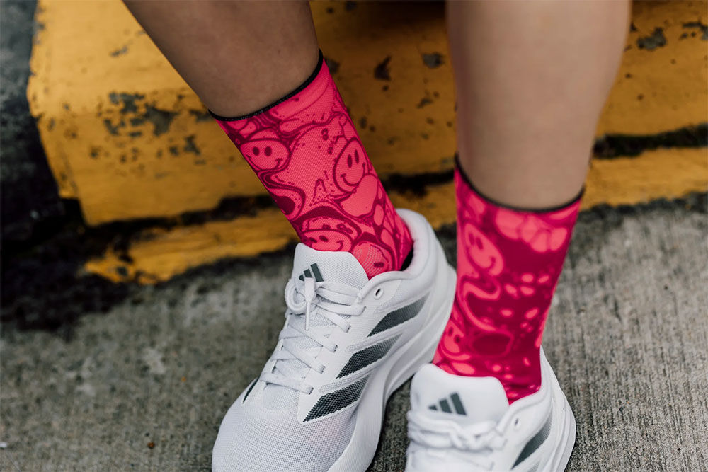 Sox_SOX00922_Neon Slide_Pink_Socken (4).jpg