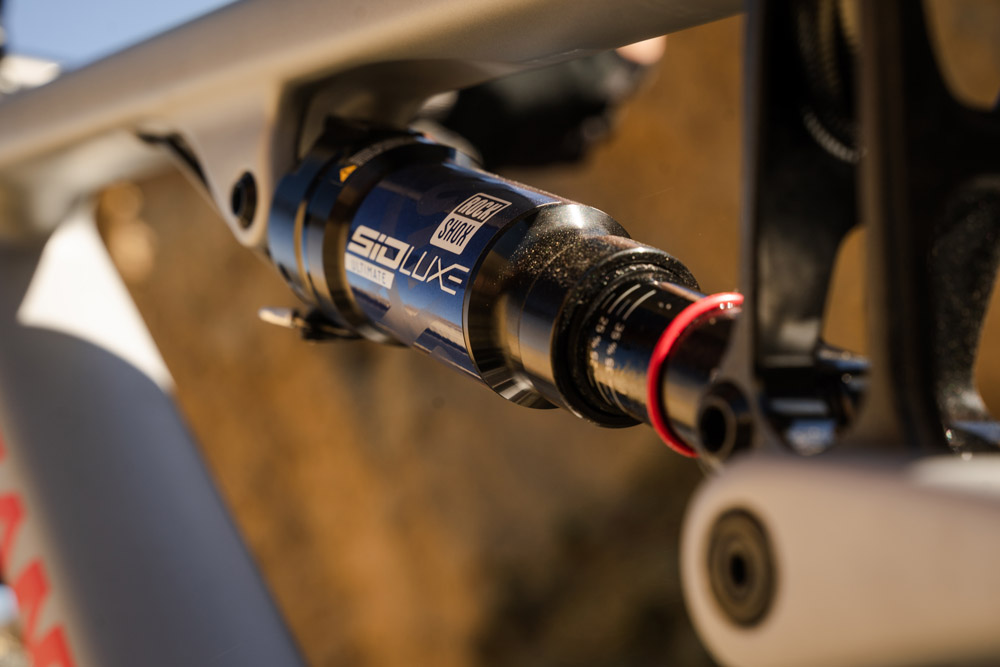 RockShox SIDLuxe Ultimate 3P Remote Standard Air Shocks | Bike