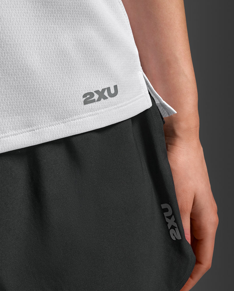 2XU_2X-WR7418A-WHTSRF_Aero_Mesh_Damen_Funktionsshirt_ärmellos (8).jpg