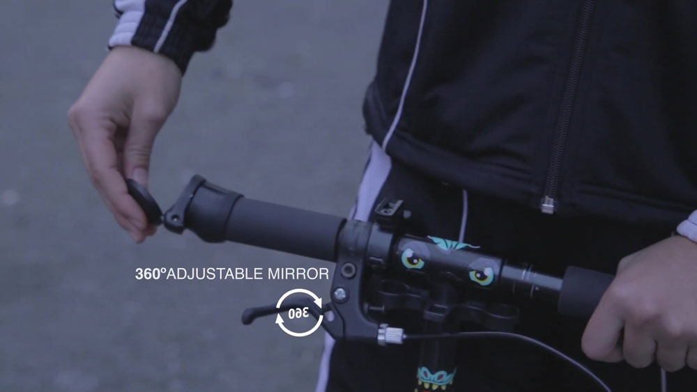 corky-urban-universal-rear-view-cycling-mirror-for-flatbars-main-video_YouTube_Moment8.jpg