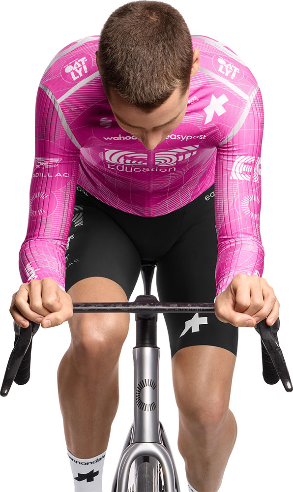 ASSOS_36.26.120.99_11_Equipe S11 EF 2026 - Langarmtrikot (1).jpg