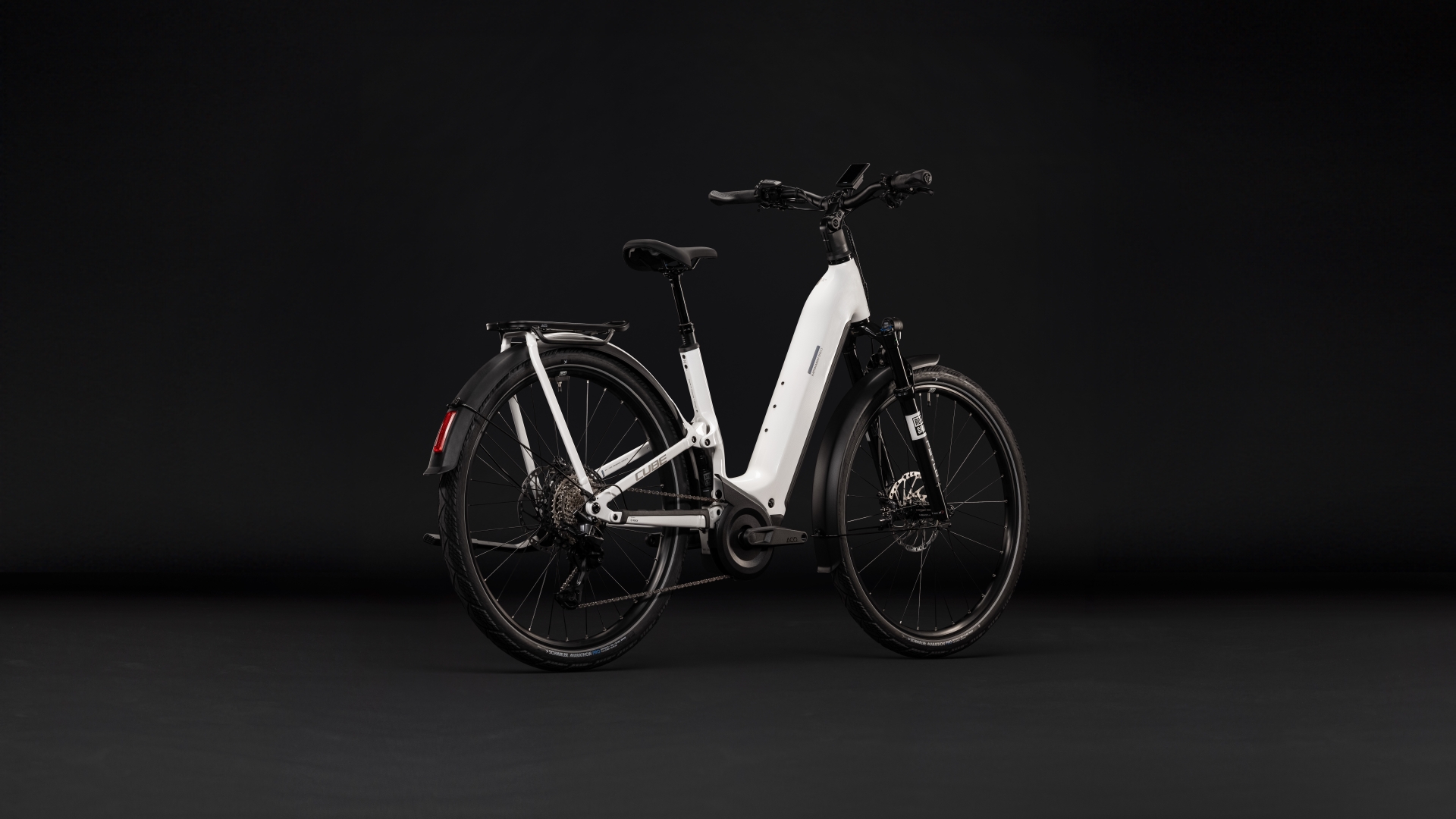 Kathmandu Hybrid ONE11 HPC SLX 800 metallicwhite´n´prizm Easy Entry