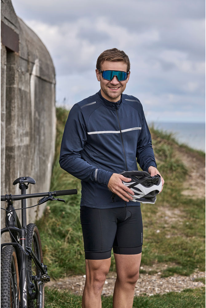 Whistler_Gorsk-V2-Radhose-mit-Polster_E223773-1001_ (13).jpg