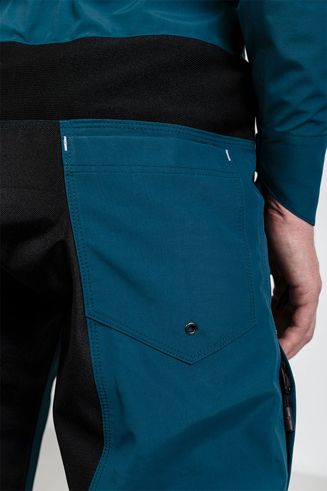 dirtlej_20250074_DirtSuit_Core_Edition_V4_1_Damen_Matschoverall (10).jpg