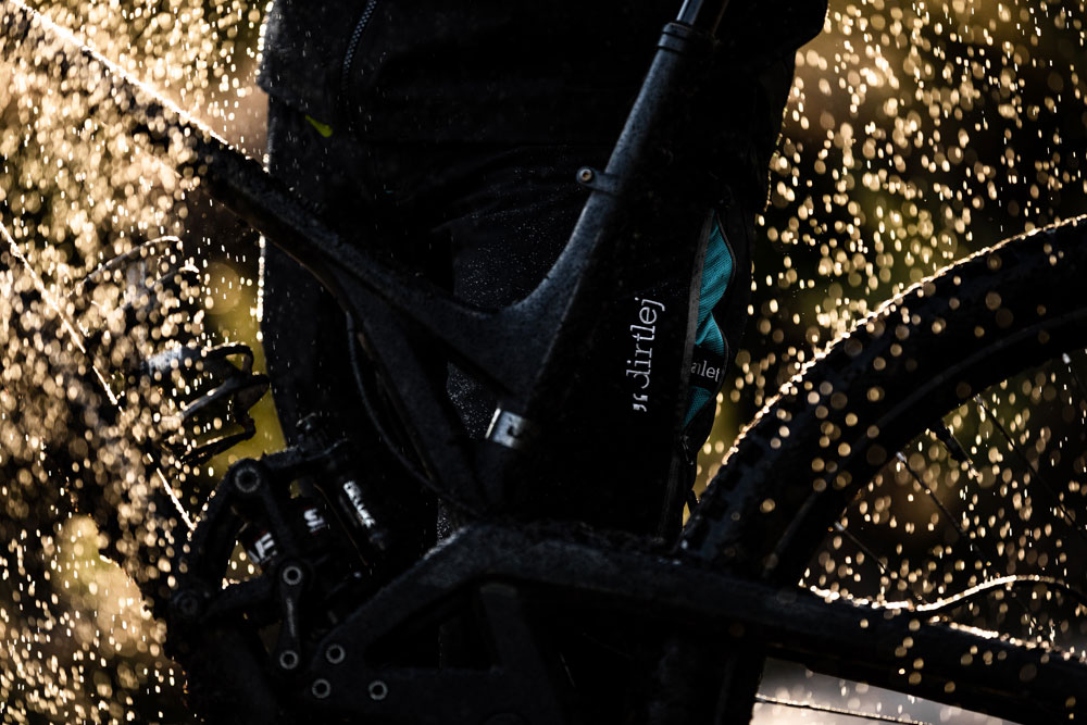 Dirtlej_Trailscout_Waterproof_long_MTB_Hose_20220048_11.jpg