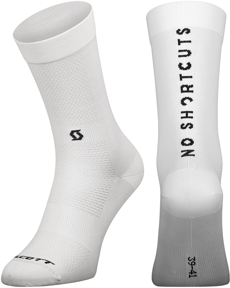 Scott_281228_Performance_No_Shortcuts_Crew_Socken (3).jpg