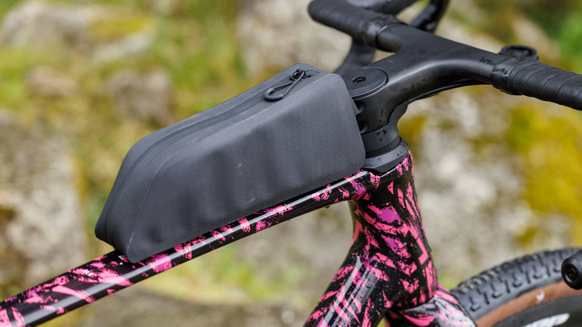 Nuroad C:62 SLX pinkaction´n´black