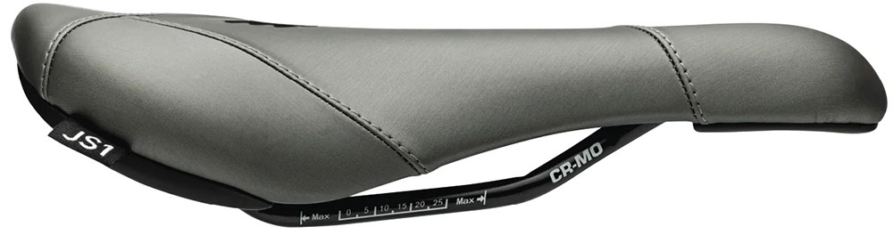 661317990424_JS1_Sattel_silver_Detail.jpg