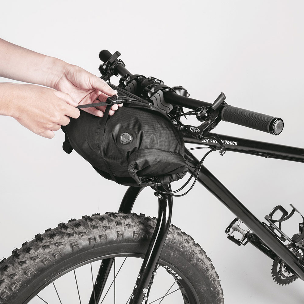 Topeak-FrontLoader-Lenkertasche-(8).jpg