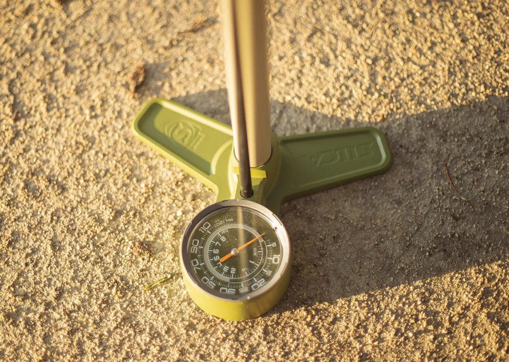 SILCA Terra Floor Pump 810093160044 5.jpg