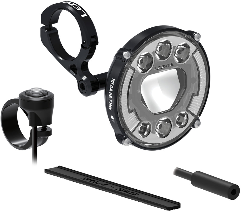 Lezyne 1-LED-EMGHB-V138G 20154140 Mega HB STVZO E2000 Front Licht  (1).jpg