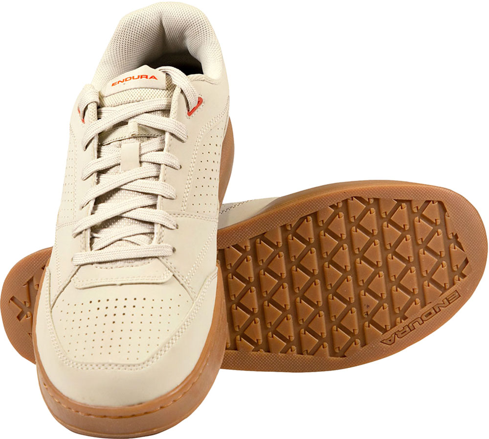 Endura_Hummvee-Flat-Pedal-MTB-Schuhe_E9500GP_ (1).jpg