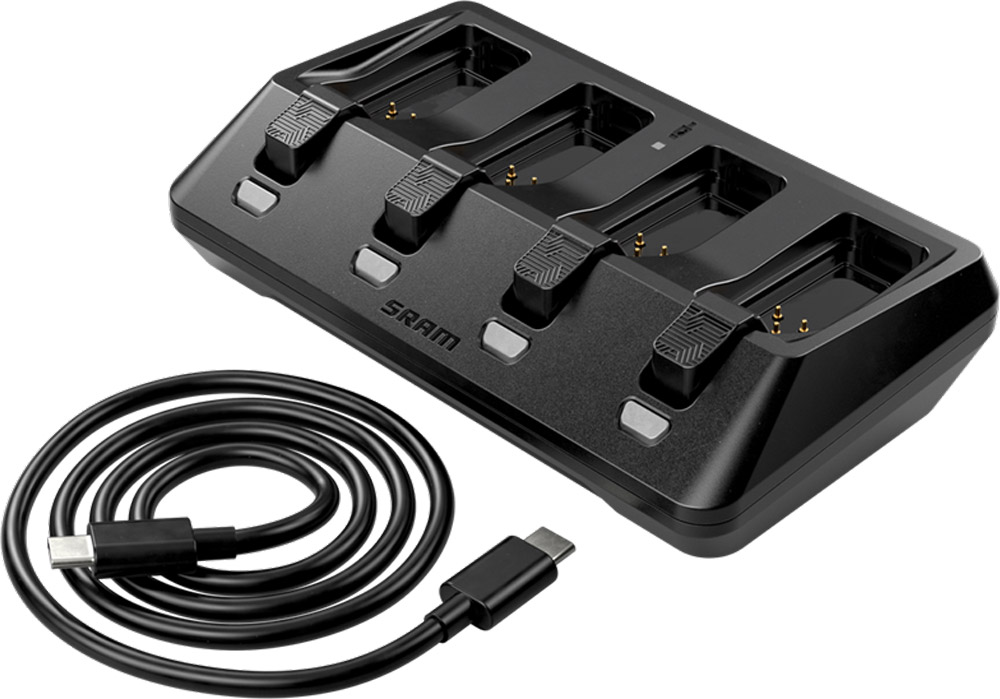 Chargeur de batterie AXS Batterie Base 4-Ports avec 4 batteries TOP-DEAL