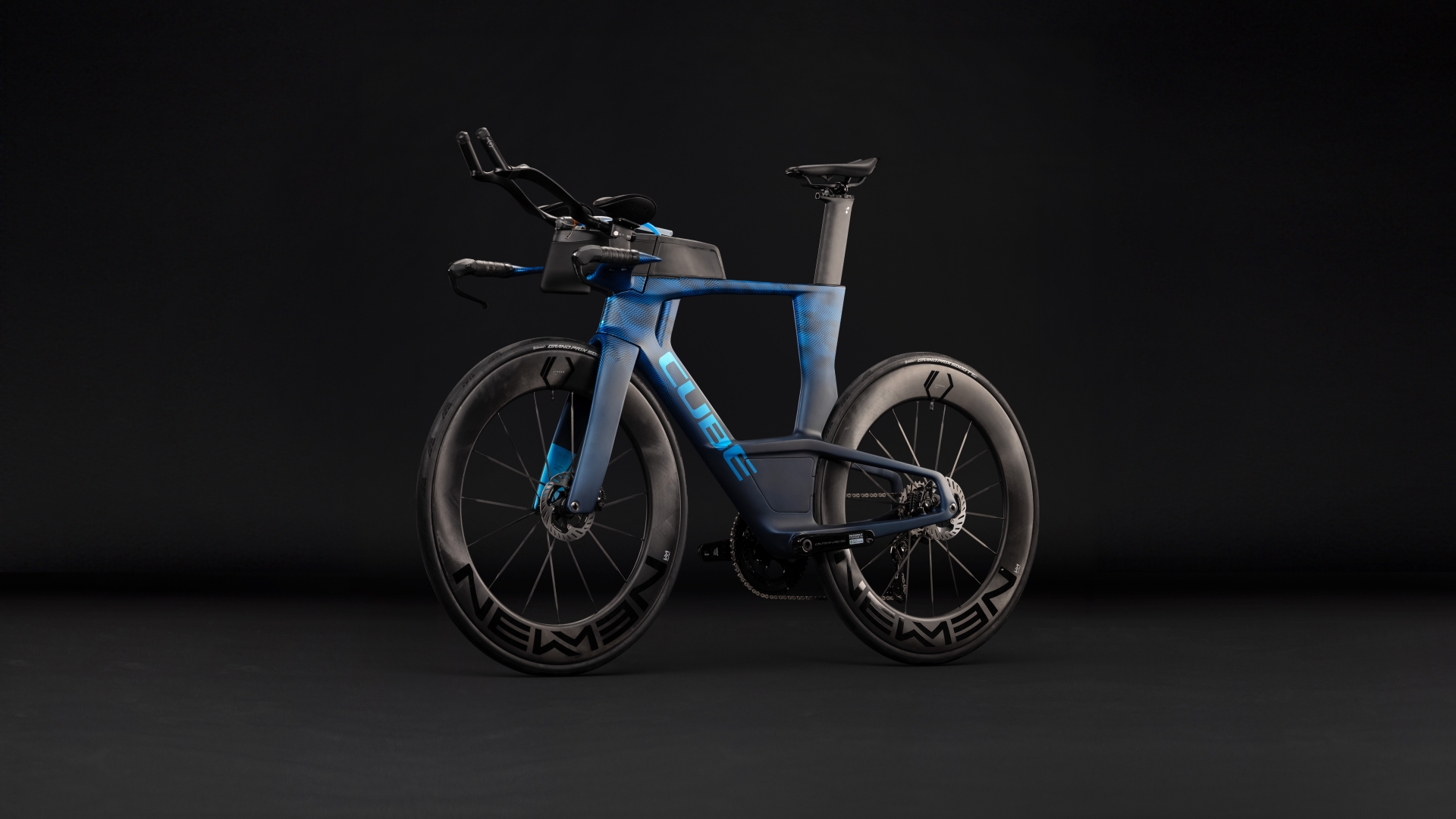 Aerium C:68X SLT liquidbluegrid´n´chrome