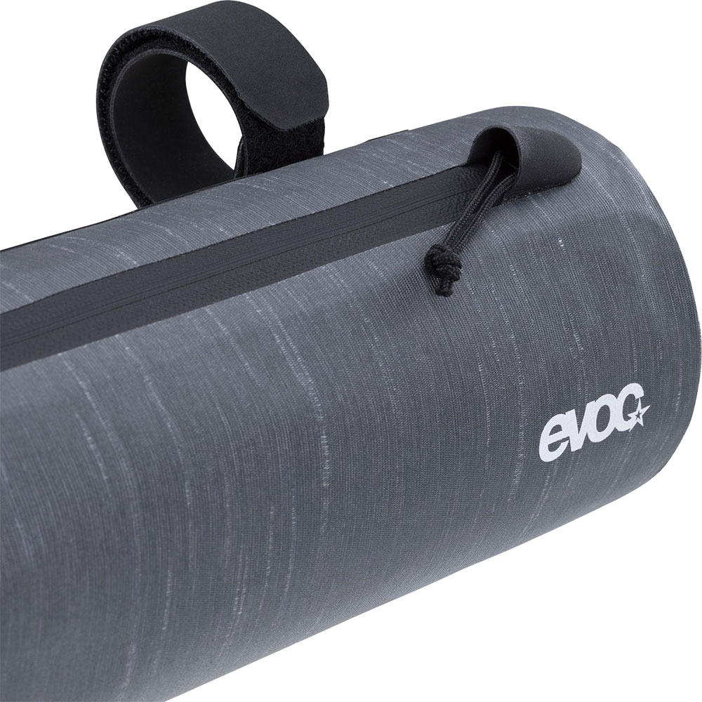Evoc-102811121-HANDLEBAR-PACK-WP-1,5-(6).jpg