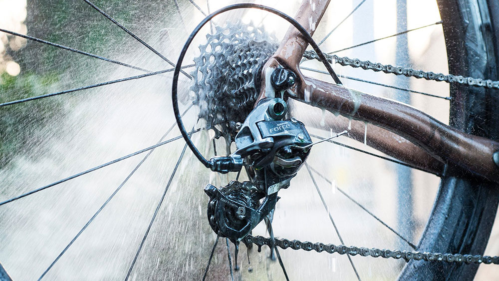 Muc-Off-Drive-Train-Cleaner-(2).jpg