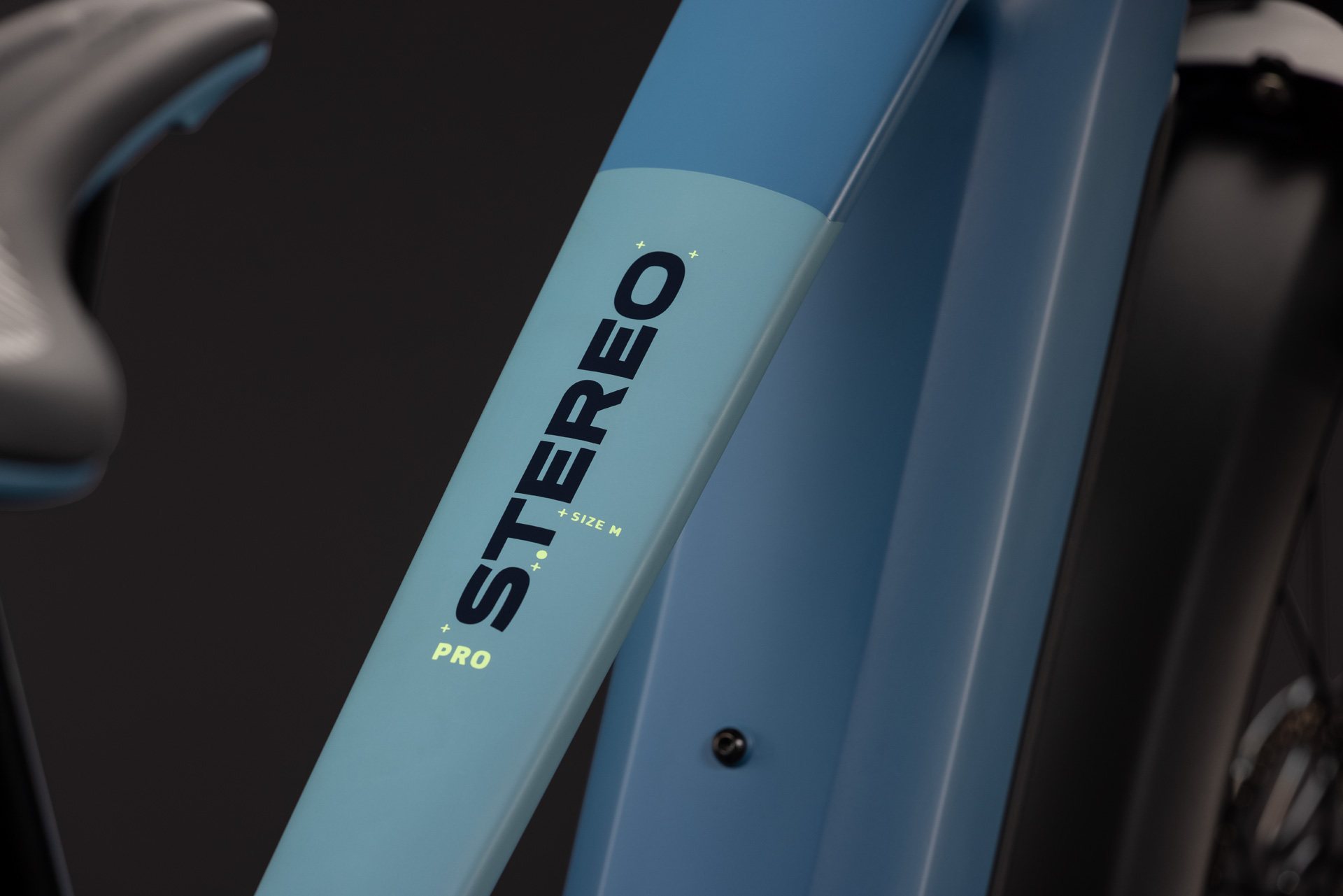 Stereo Hybrid ONE22 Pro 800 FE bluesapphire´n´blue