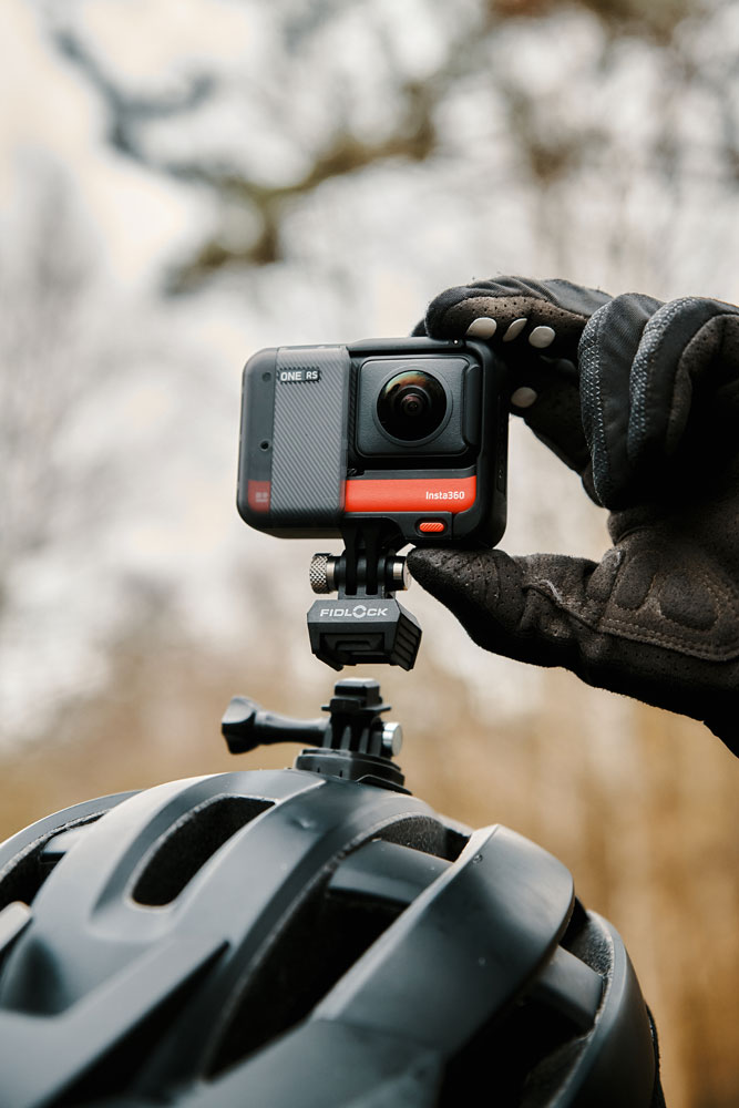 fidlock 09702(BLK) 20127170 PINCLIP action cam mount  (16).jpg