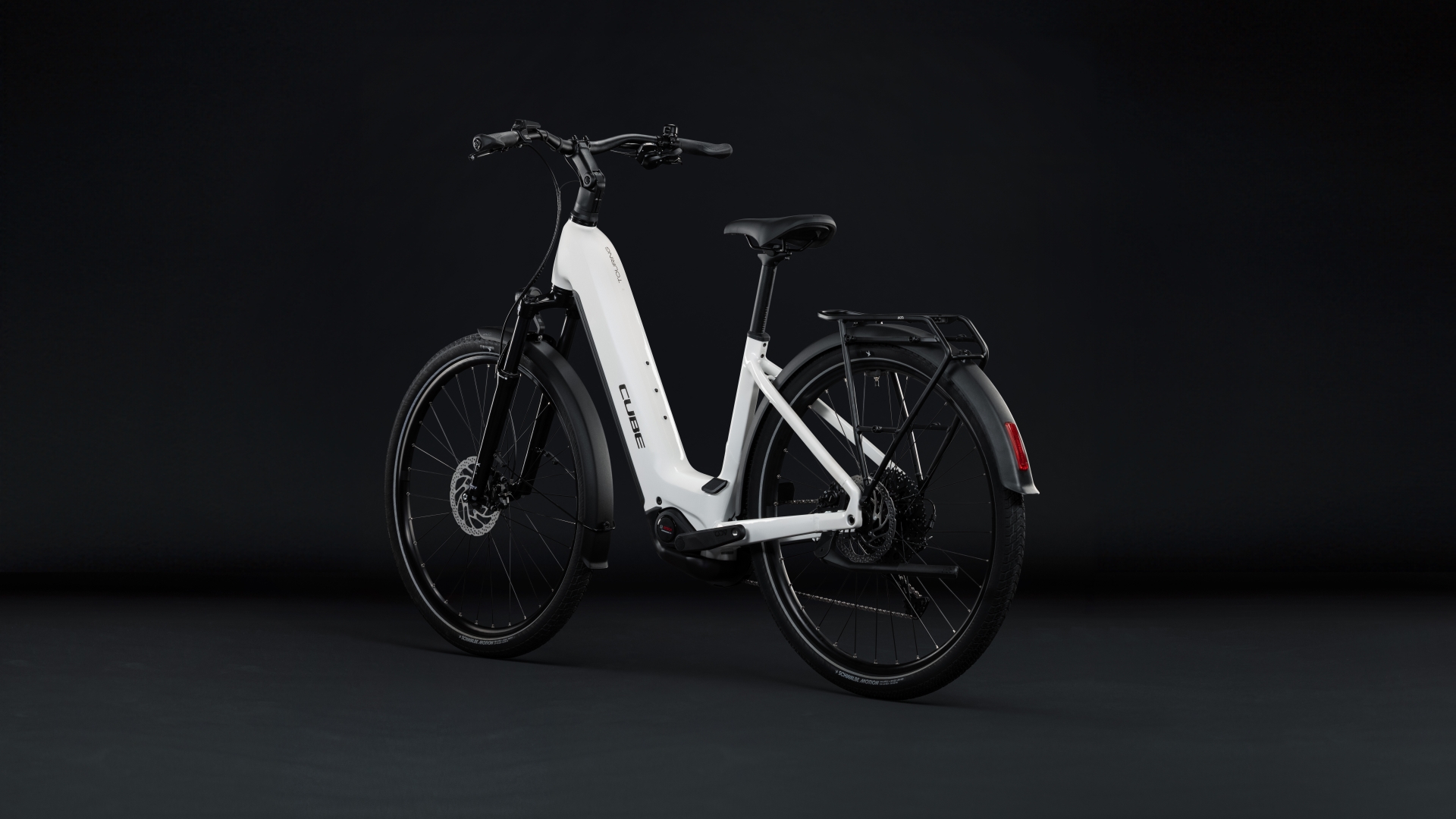 Touring Hybrid ONE 600 metallicwhite´n´chrome Easy Entry