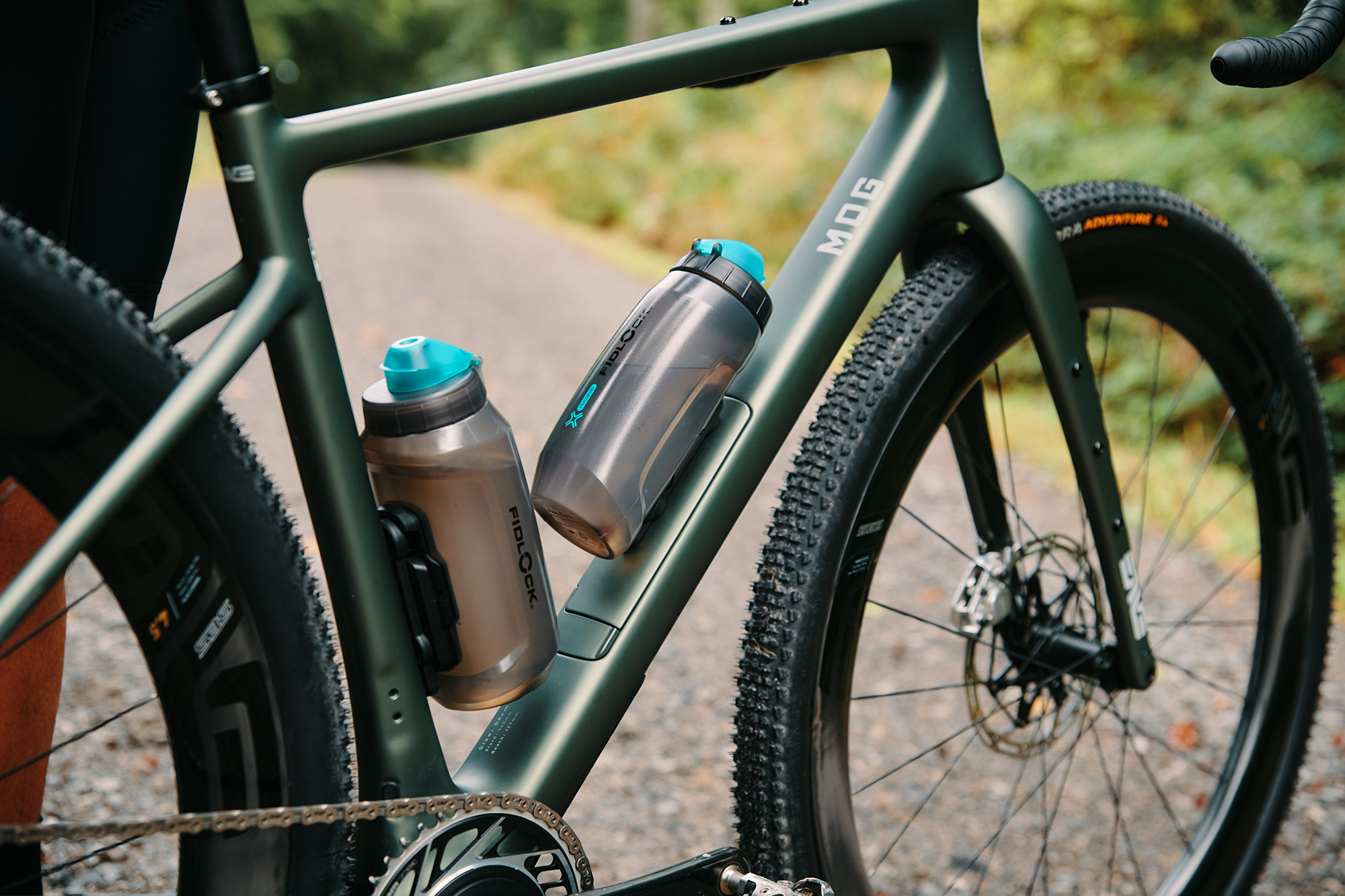 fidlock AB-09676-P01032 (TBL) 20152624 TWIST Bottle 750 antibacterial + Bike Base  (8).jpg