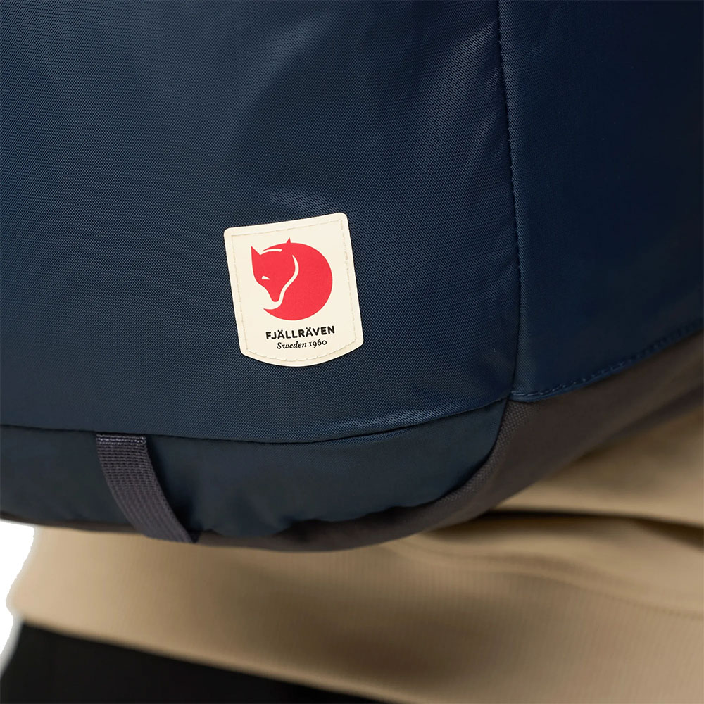 Fjällräven_F23200330_High_Coast_24_Rucksack (3).jpg
