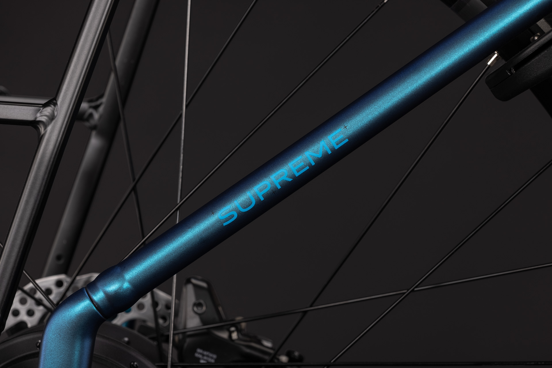 Supreme Hybrid Deluxe Pro 600 nebula´n´blue Easy Entry