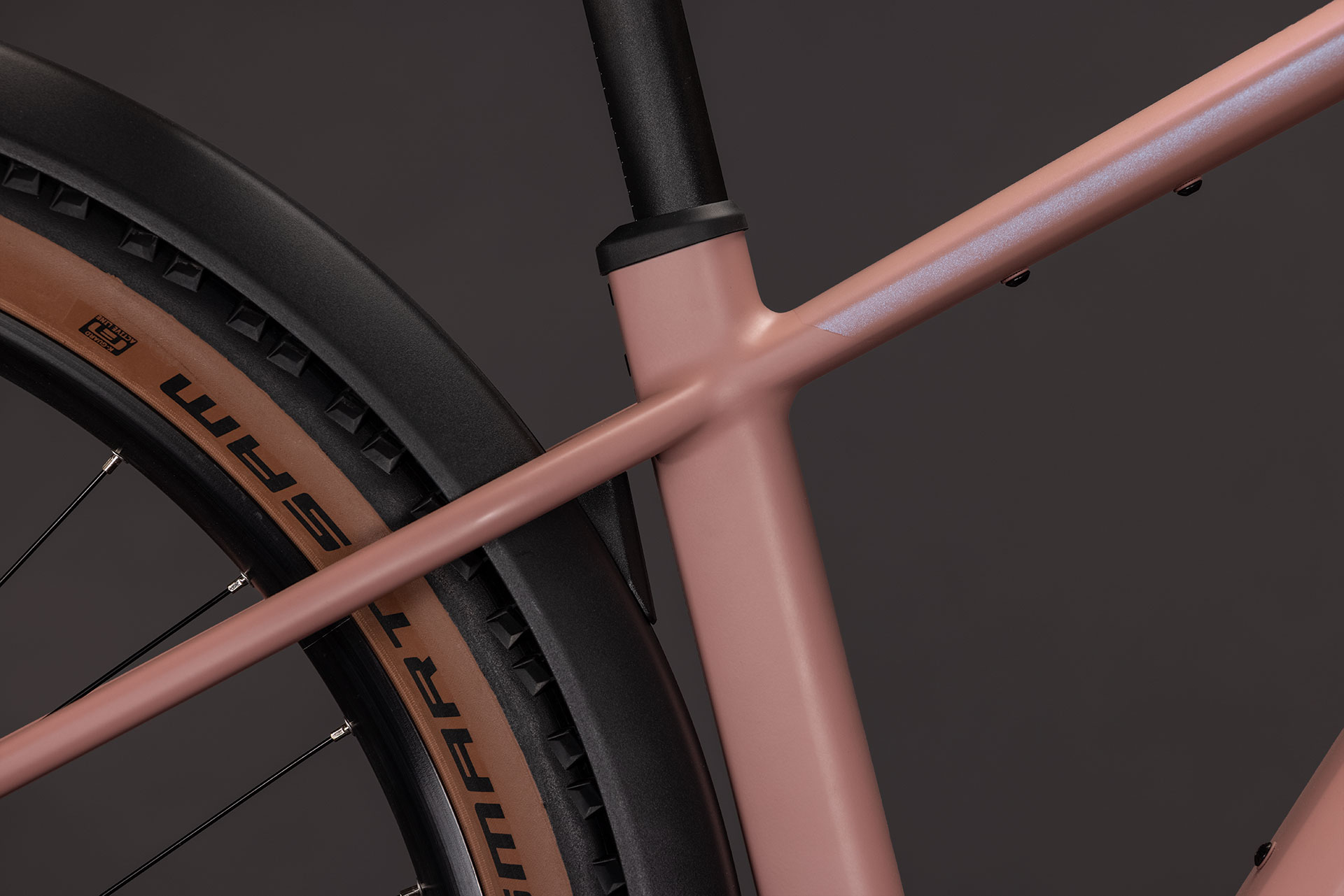 Reaction Hybrid Performance 720 FE ruby´n´black