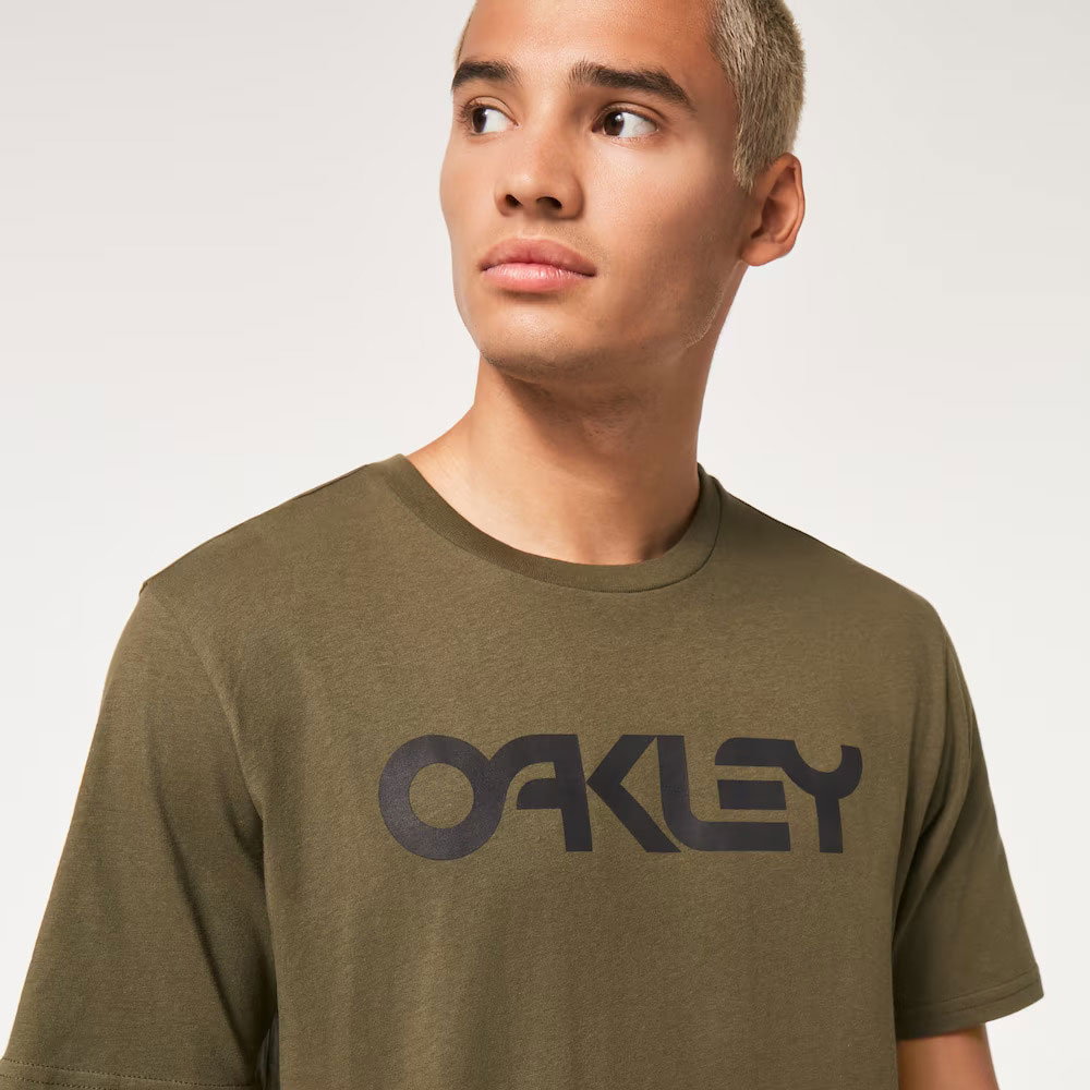 Oakley_FOA404011 _Mark_II_2_0_T_Shirt (5).jpg
